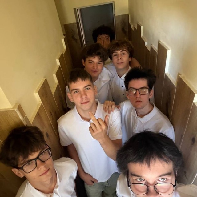 Аватар @vkabinetedvizhuha